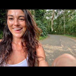 Meet your Posher, Courtney